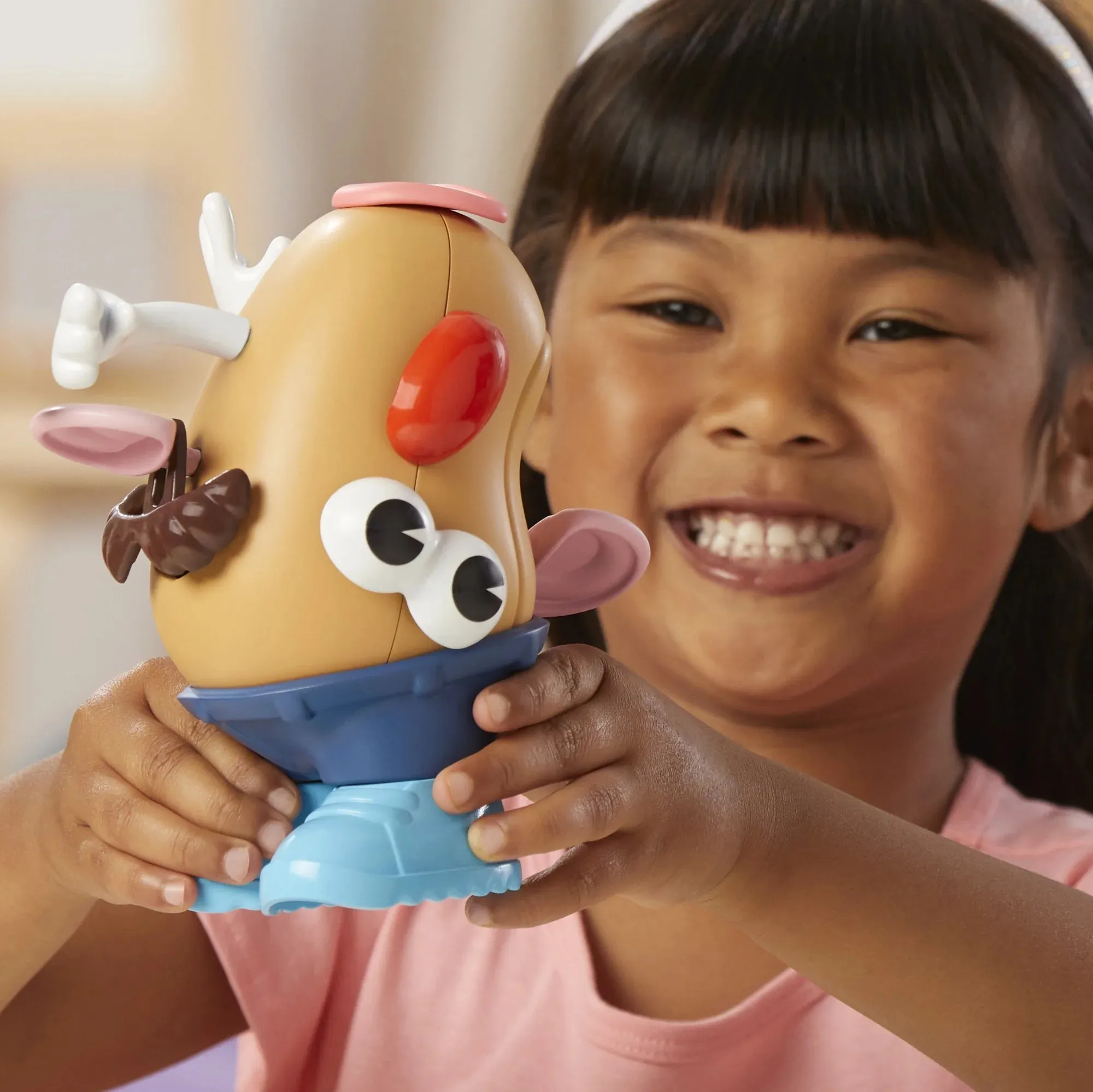 Potato Head Mr. Potato Head Toy with 13 Pieces, Preschool Toys, Christmas Gifts for Kids, Ages 2 